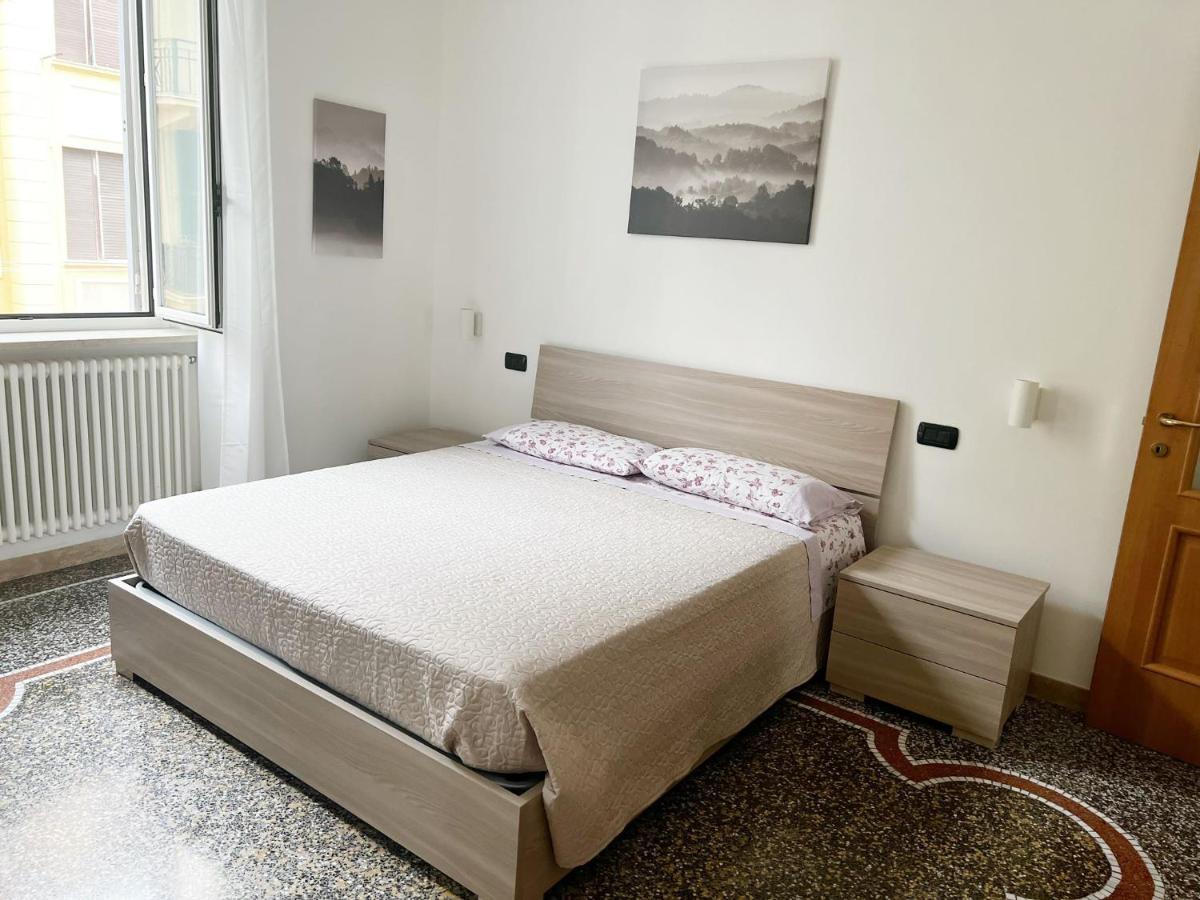 Apartamento Kello'S House Savona Exterior foto